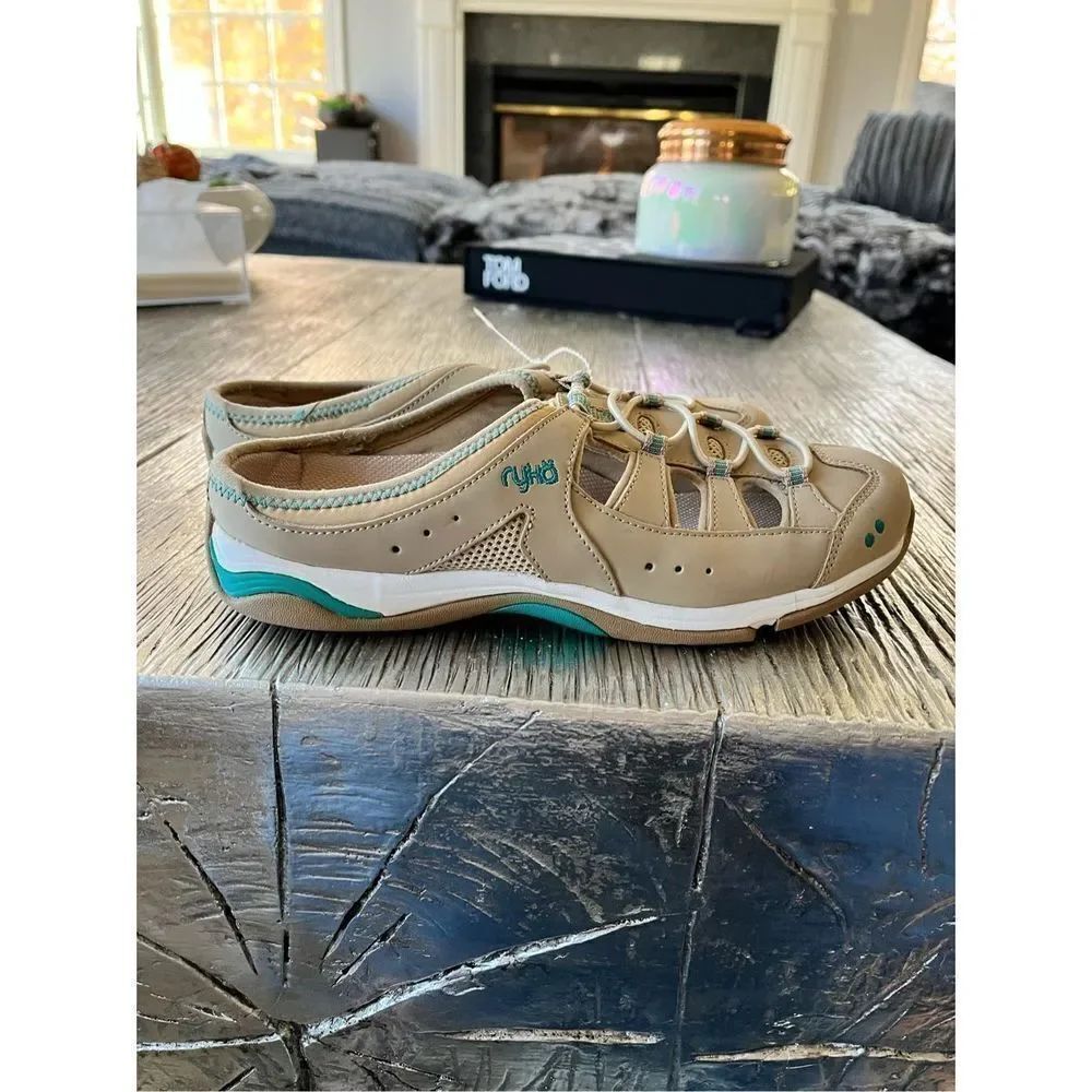 Ryka Womens Tensile Leather Fisherman Mules Sneakers sz 8 NWOT